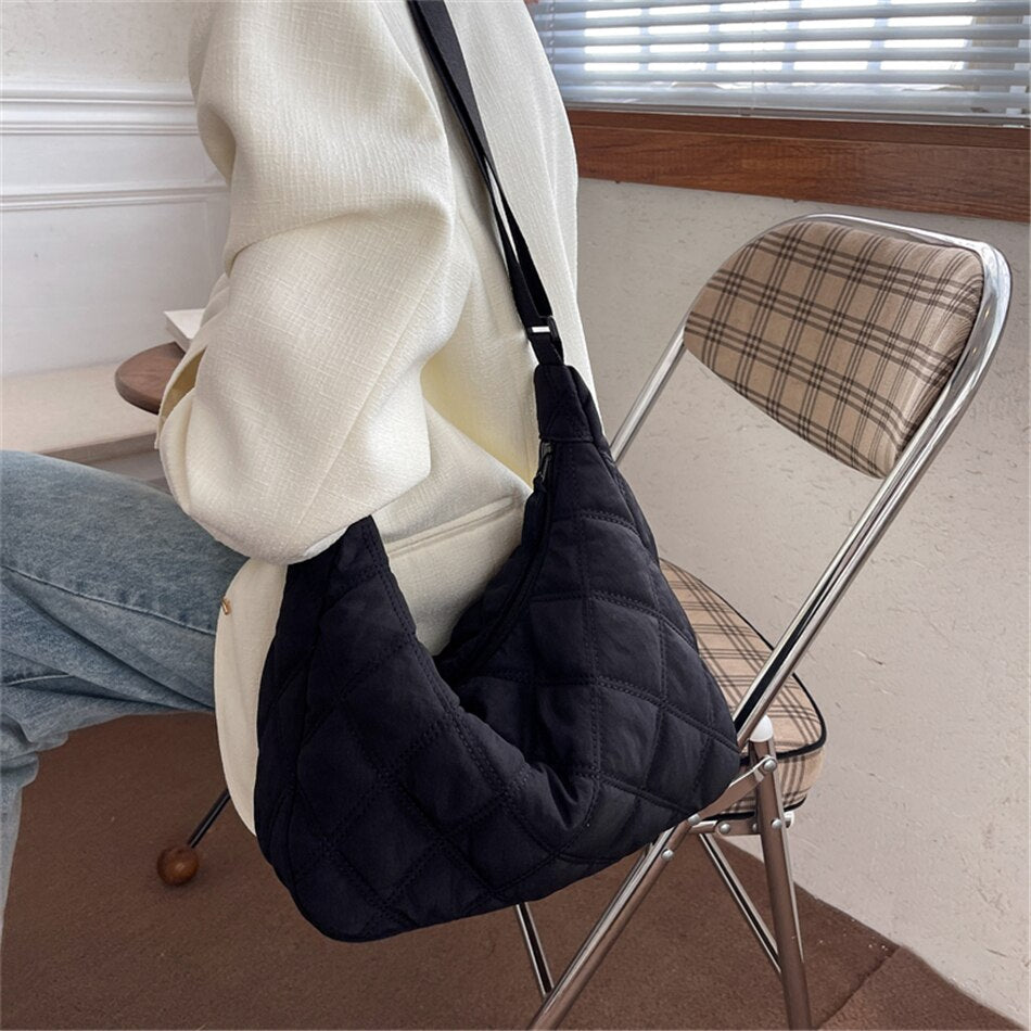 Selvane | Crossbody Bag - By Qivii