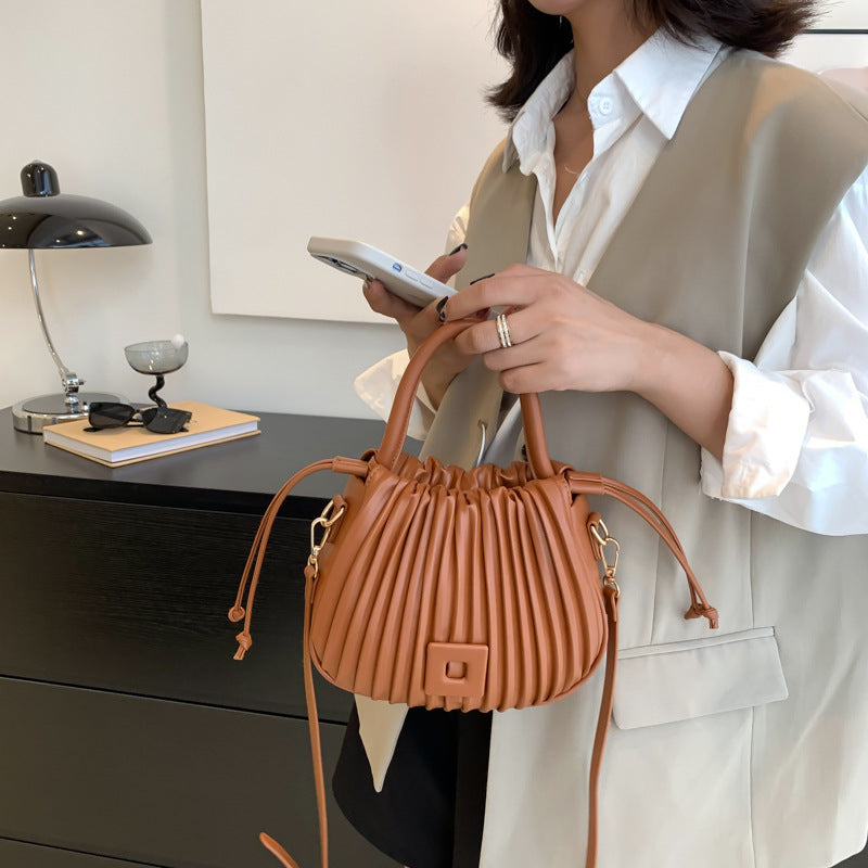 Orleá | Handbag - By Qivii