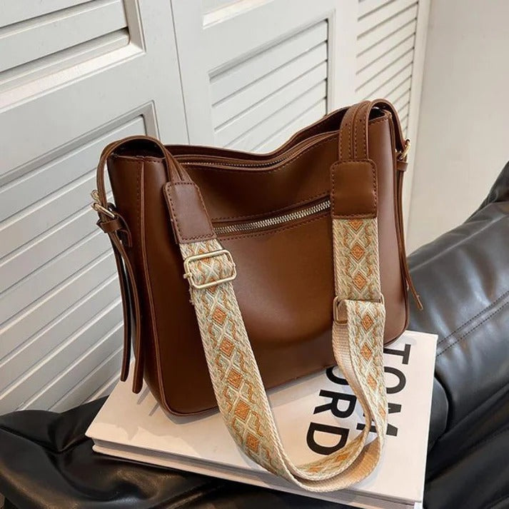 Marta | Crossbody Bag - By Qivii