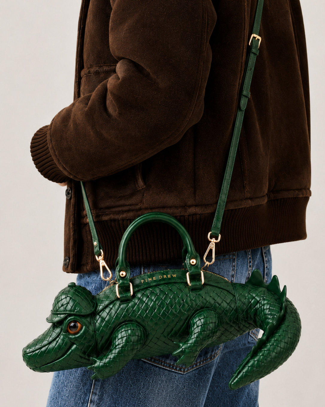 Monsieur Croco in Interwoven Vegan Leather - By Qivii