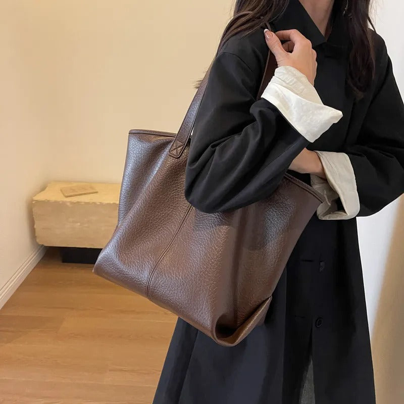 Manya | Tote Bag - By Qivii