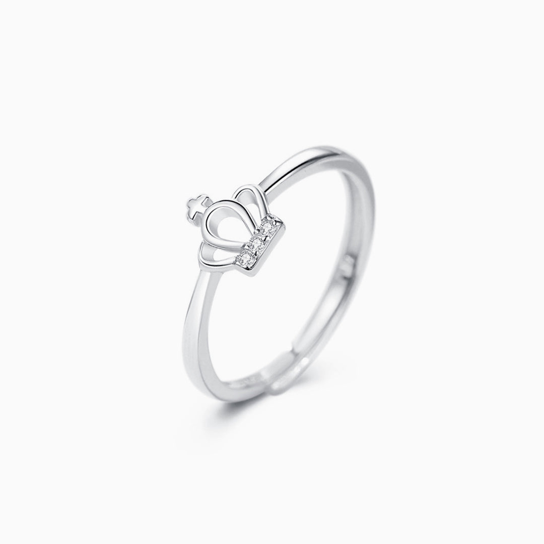 Crown Ring by Qivii