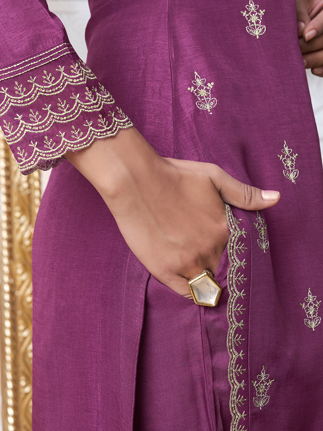 Purple Cutwork Neckline Dola Silk Kurta Suit Set with Floral Applique Dupatta - qivii