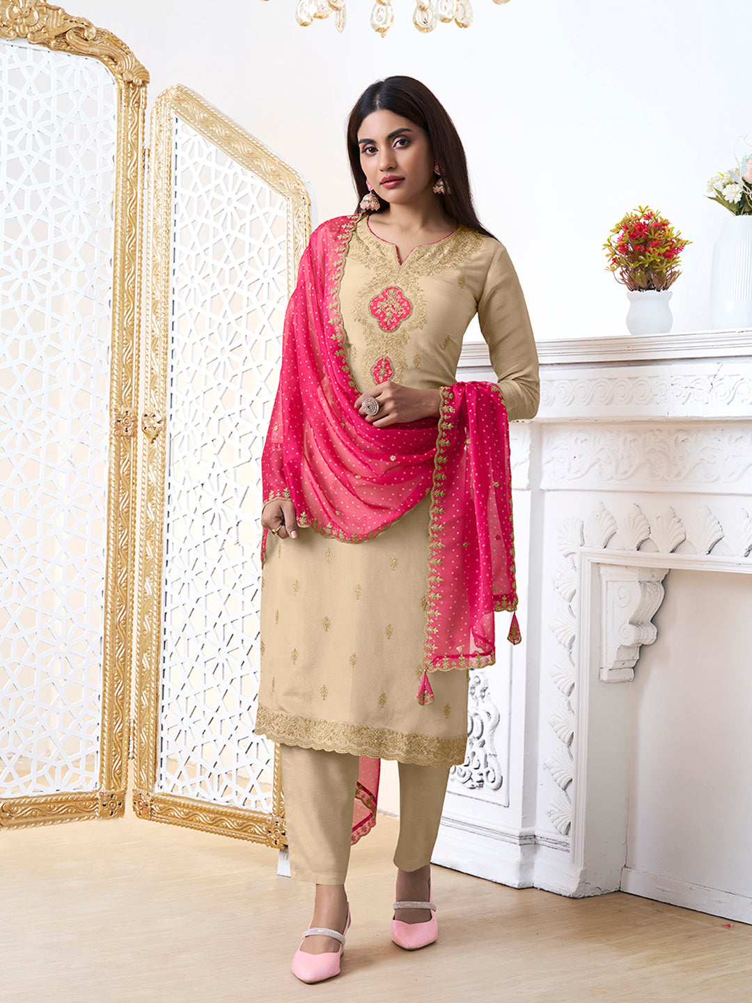 Off-White Tissue with Bandhi Print Colour Contrast Dupatta Kurta Suit Set - qivii