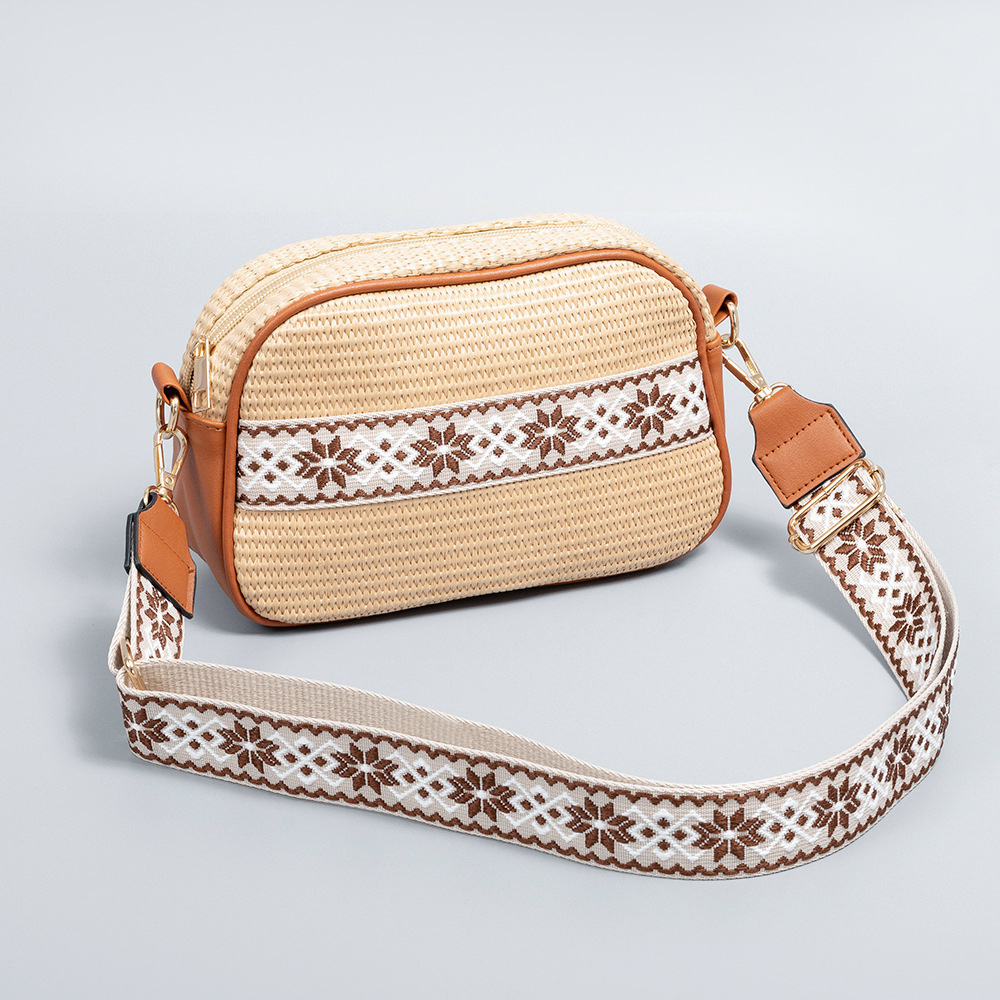 Auma | Crossbody Bag - By Qivii