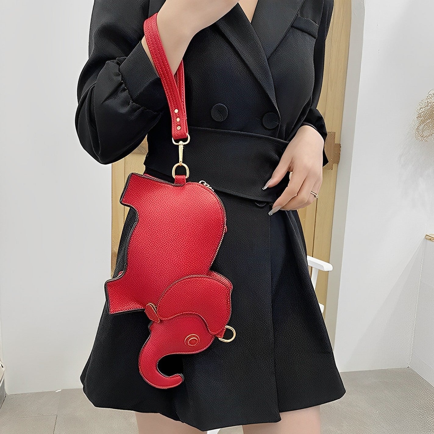 Elly | Mini Elephant Bag - By Qivii