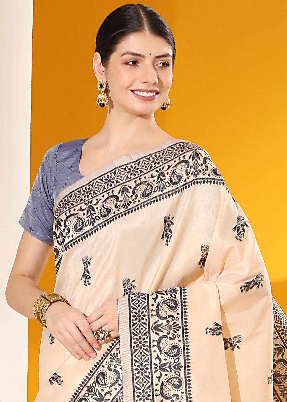 Parchment White Kalamkari Woven Handloom Raw Silk Saree - qivii
