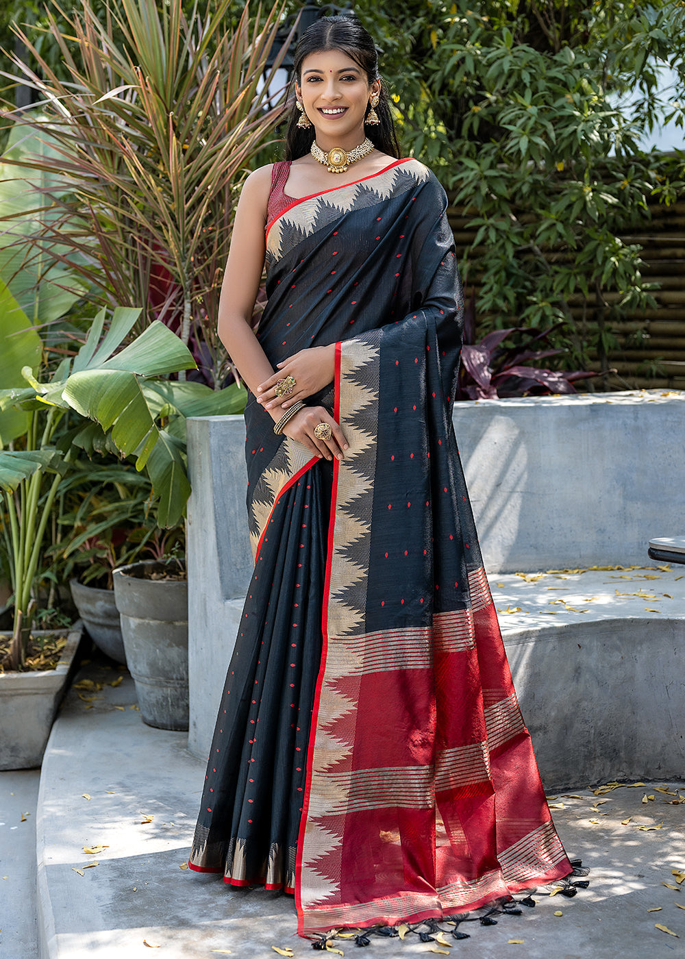 Charcoal Black Zari Woven Triangle Border Raw Silk Saree with Butti Overall - qivii