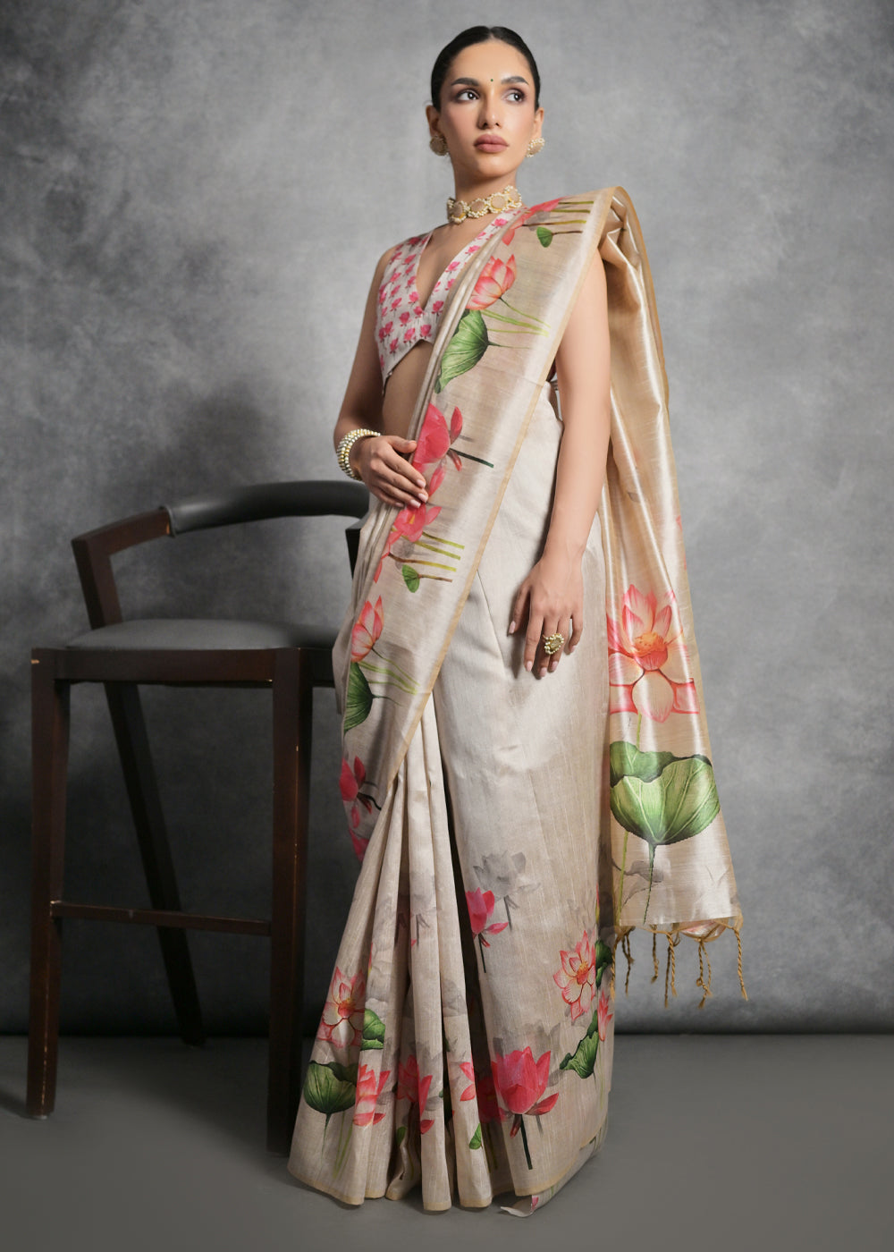 Cream White Floral Printed Soft Tussar Silk Saree : Top Pick - qivii