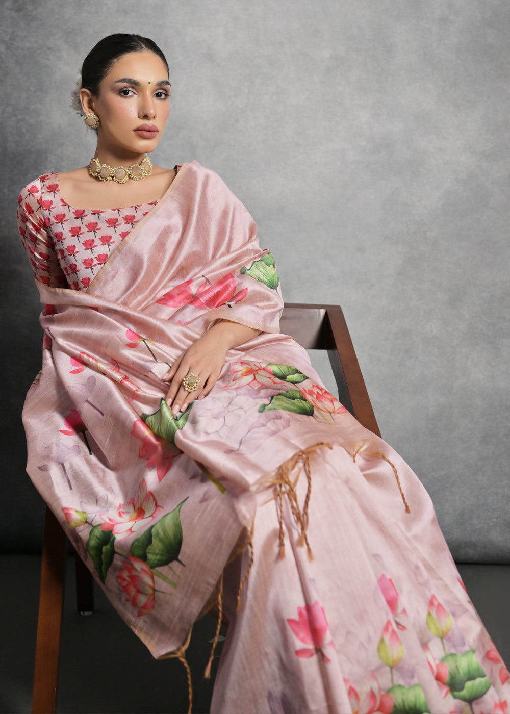 Shell Pink Floral Printed Soft Tussar Silk Saree - qivii