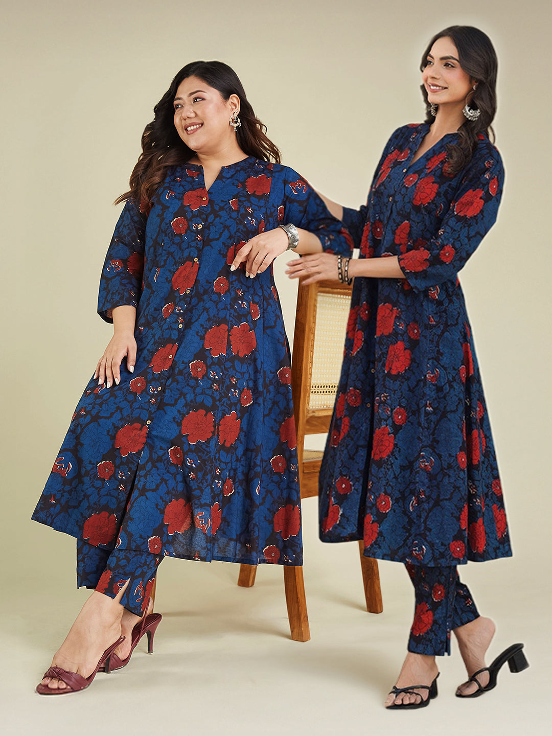 Janasya Women's Plus Size Navy Blue Pure Cotton Floral Printed A-line Kurta Pant Set - qivii