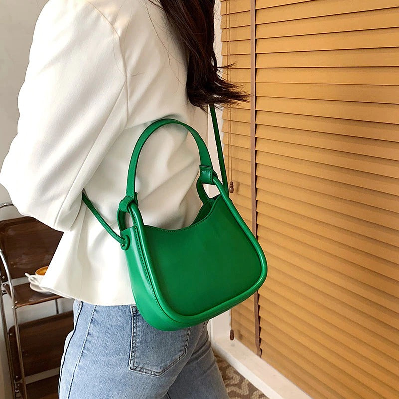 Avel | Crossbody Bag - By Qivii