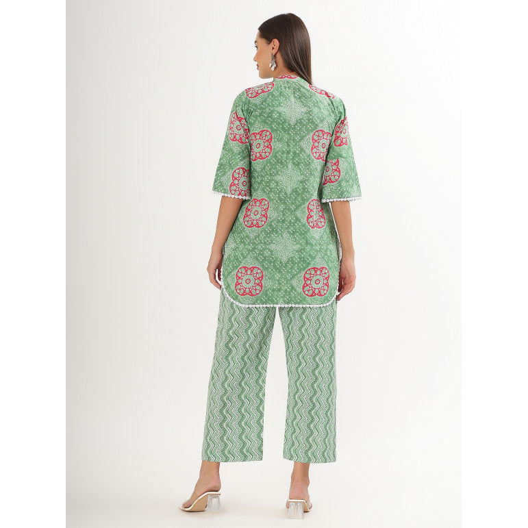 Green Charm Printed Kurta Set - qivii