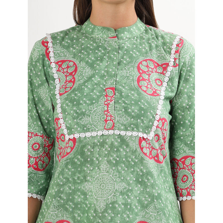 Green Charm Printed Kurta Set - qivii