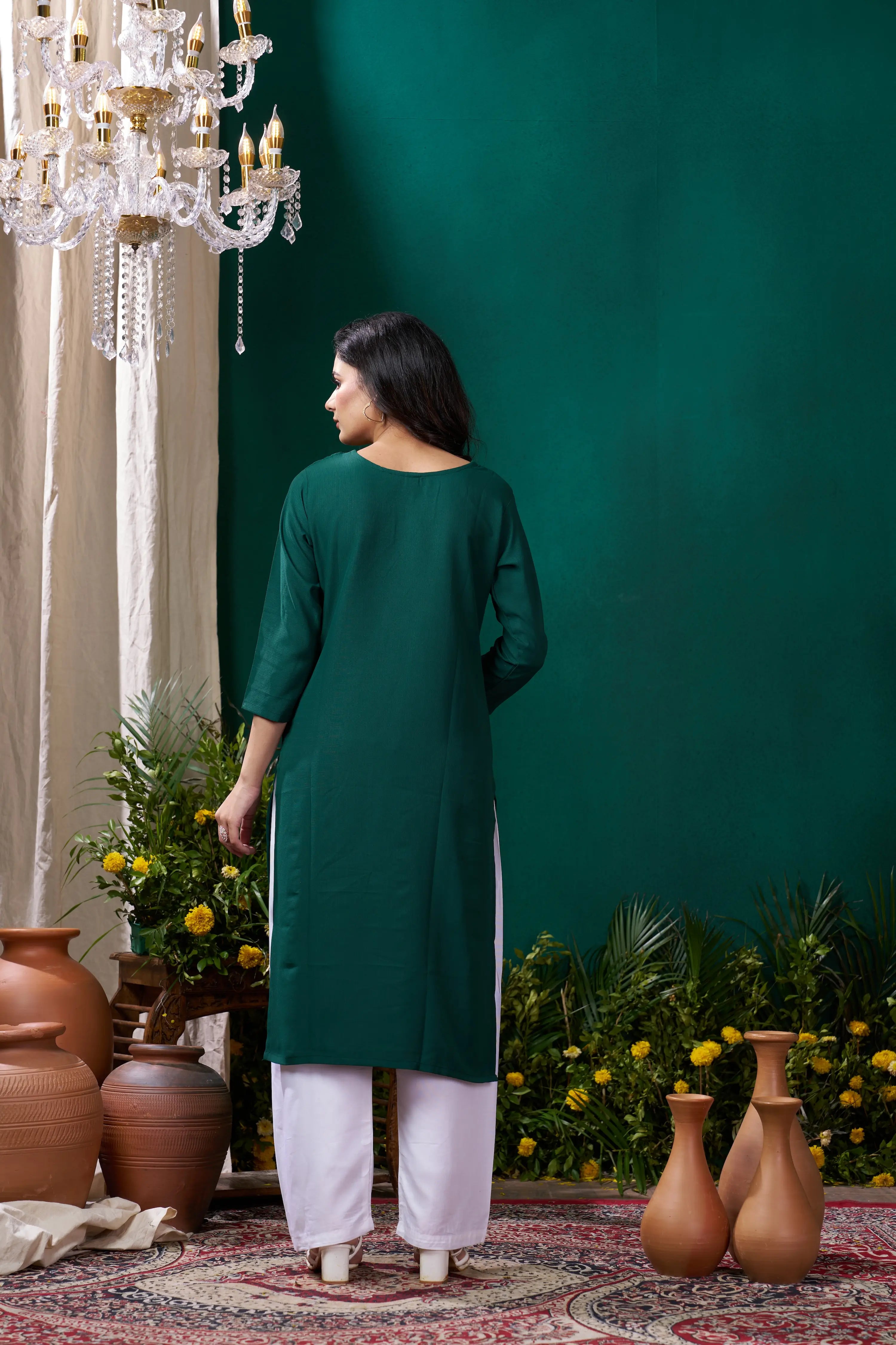 Green Handwork Kurta Set With Pocket - qivii