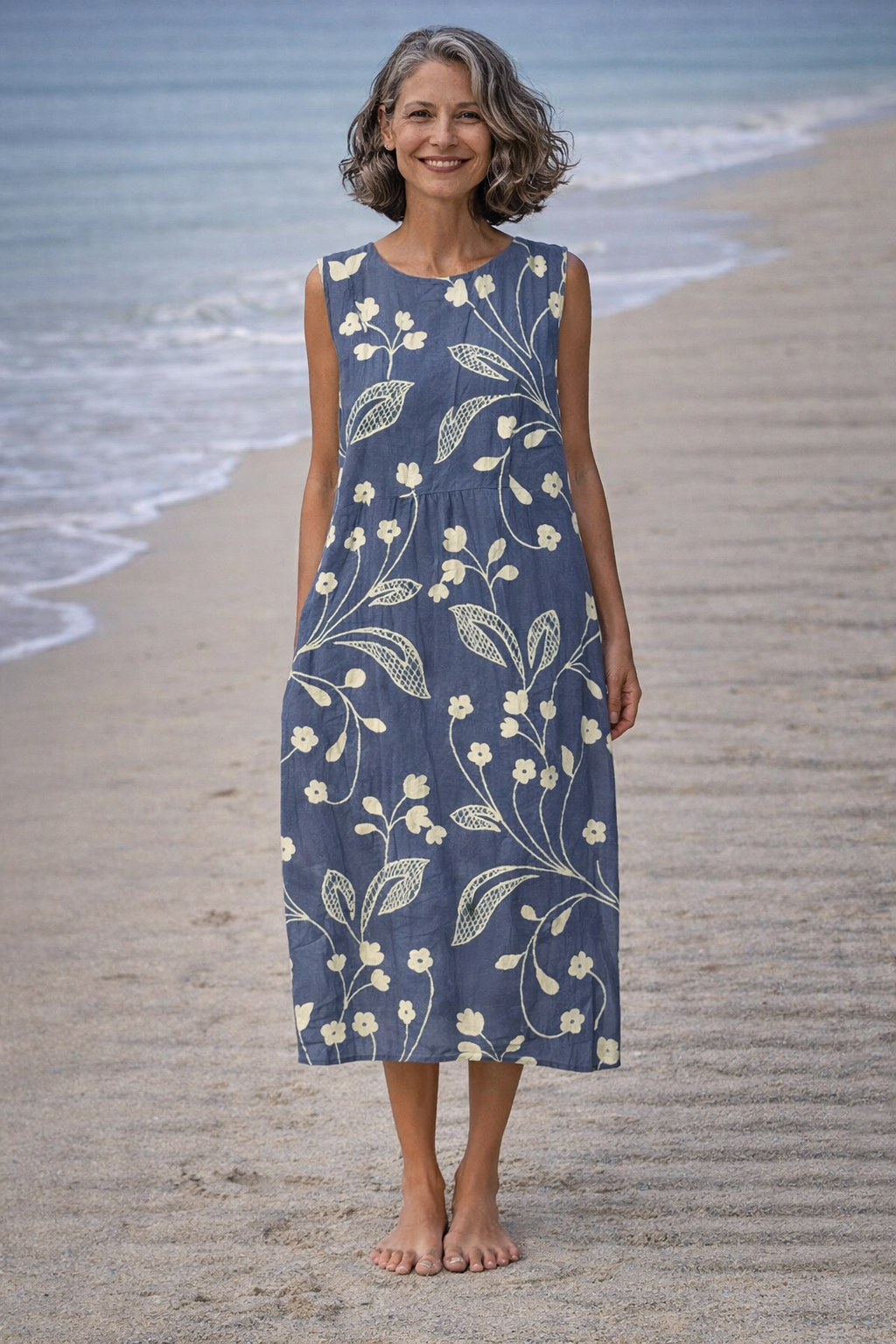 Estela | Mouwloze midi-jurk met vintage bloemen - By Qivii