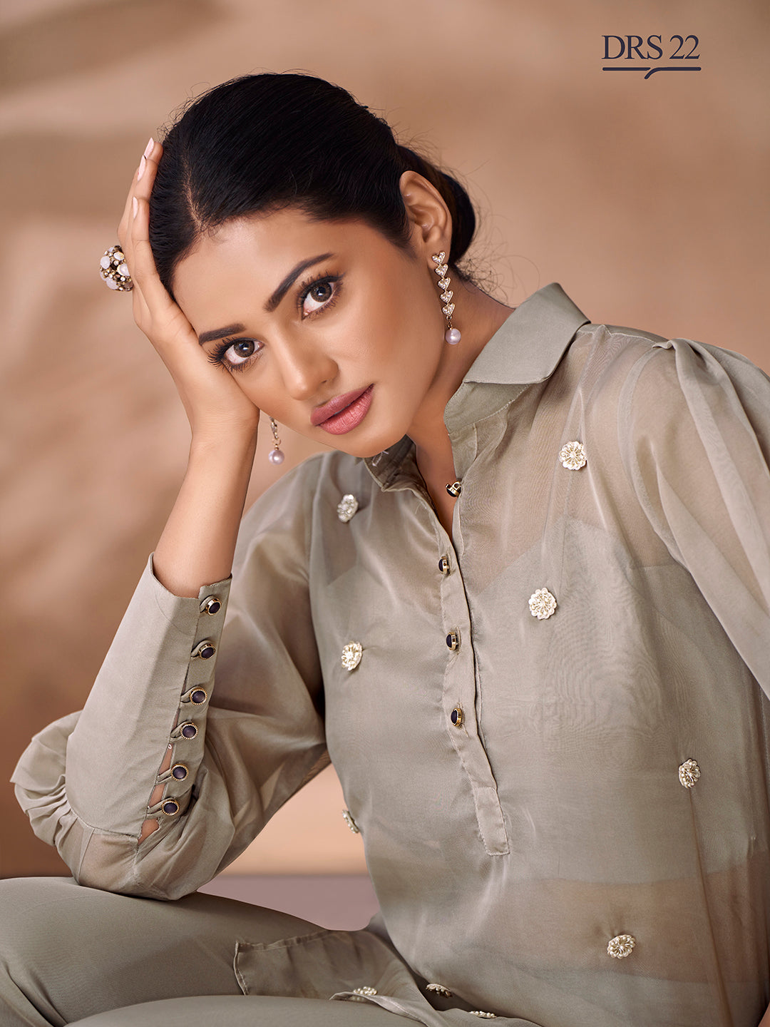 GREY ORGANZA HANDWORK CO-ORD SET - qivii