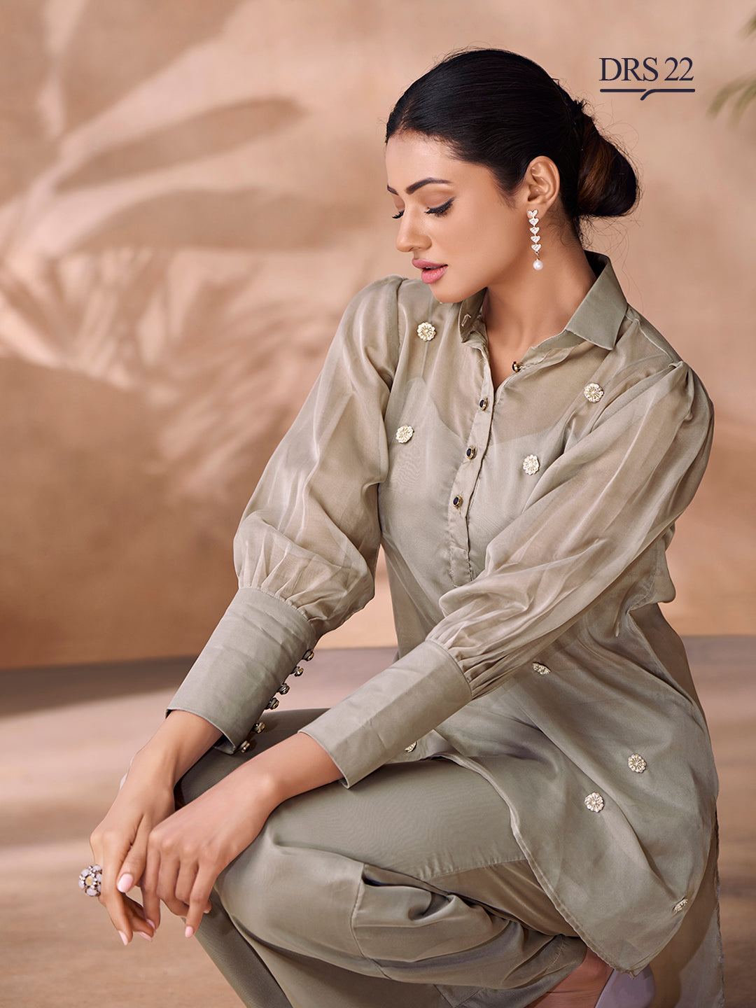 GREY ORGANZA HANDWORK CO-ORD SET - qivii