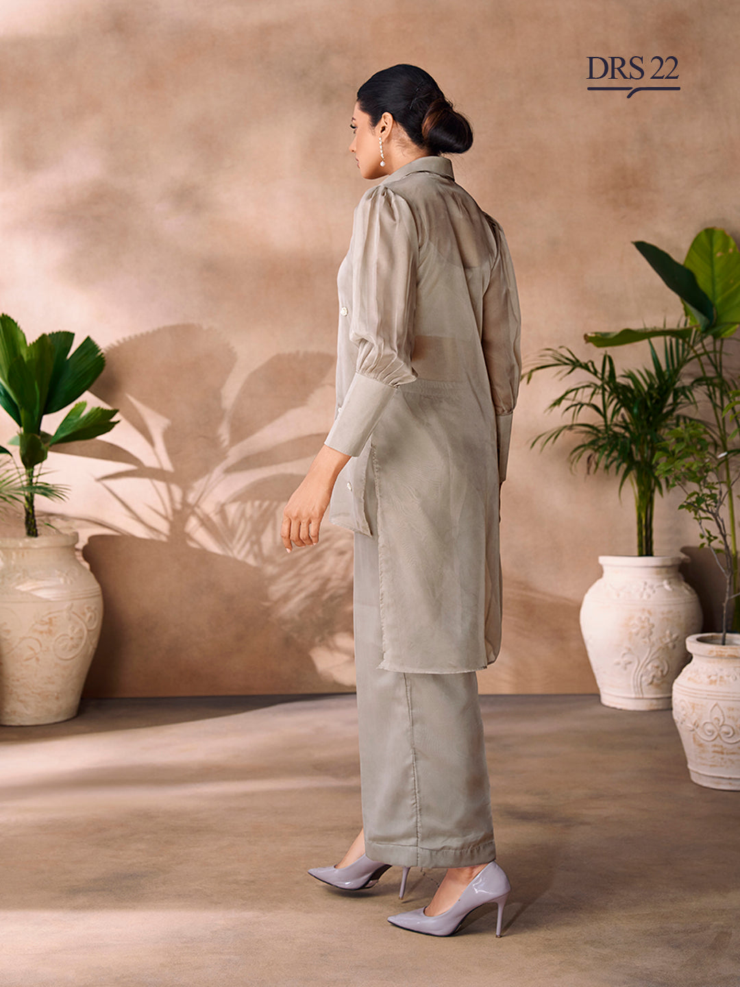 GREY ORGANZA HANDWORK CO-ORD SET - qivii