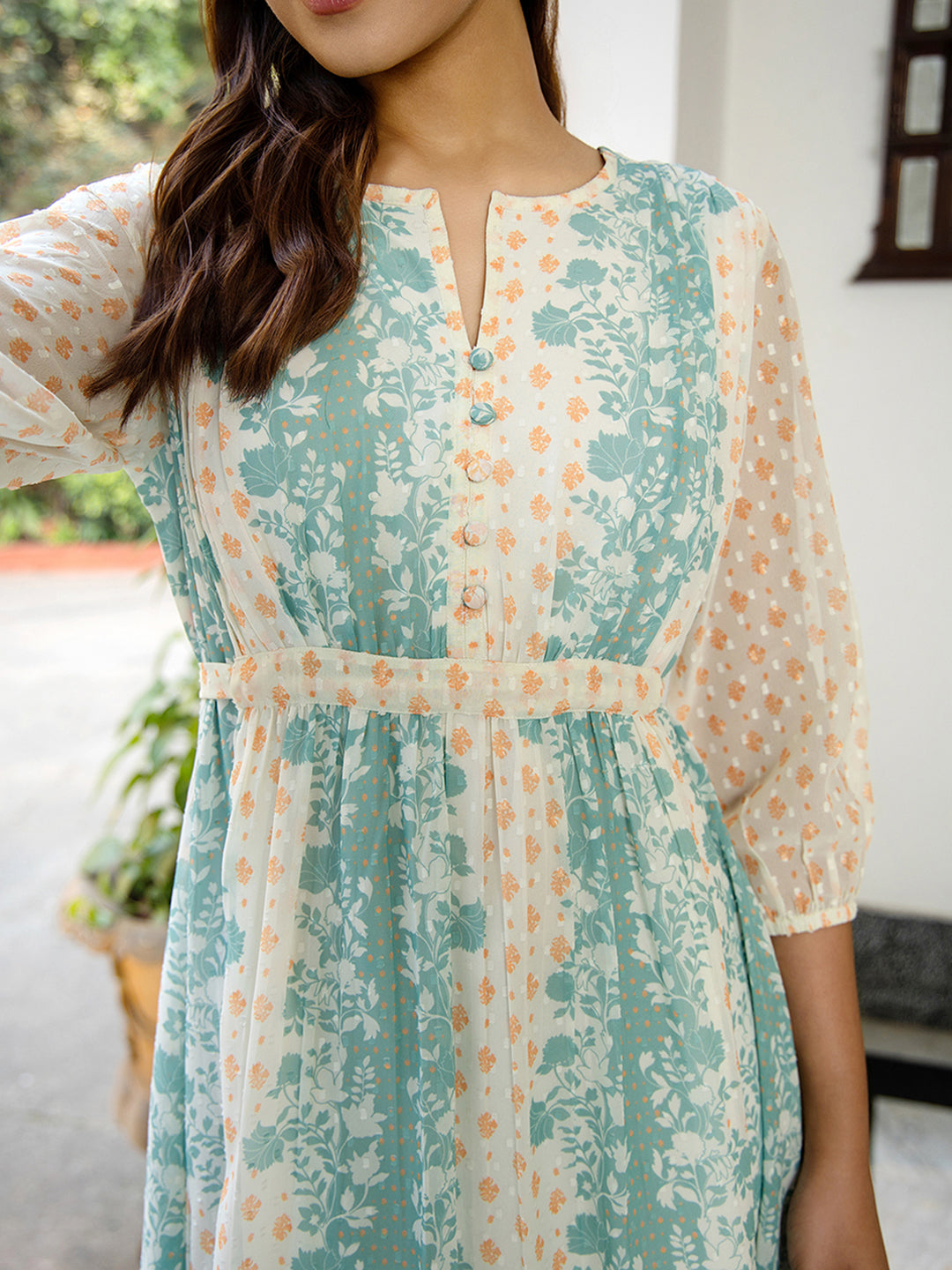 Off White Dobby Georgette Floral Flared Dress - qivii