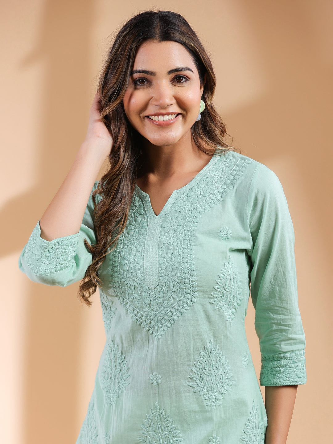 Mint Green Pure Cotton Ombre Chikankari Embroidered Straight Kurta - qivii