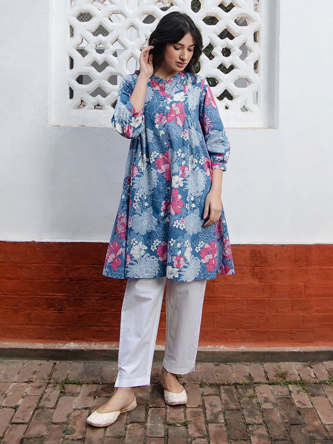 Blue Cotton Floral A-Line Tunic - qivii