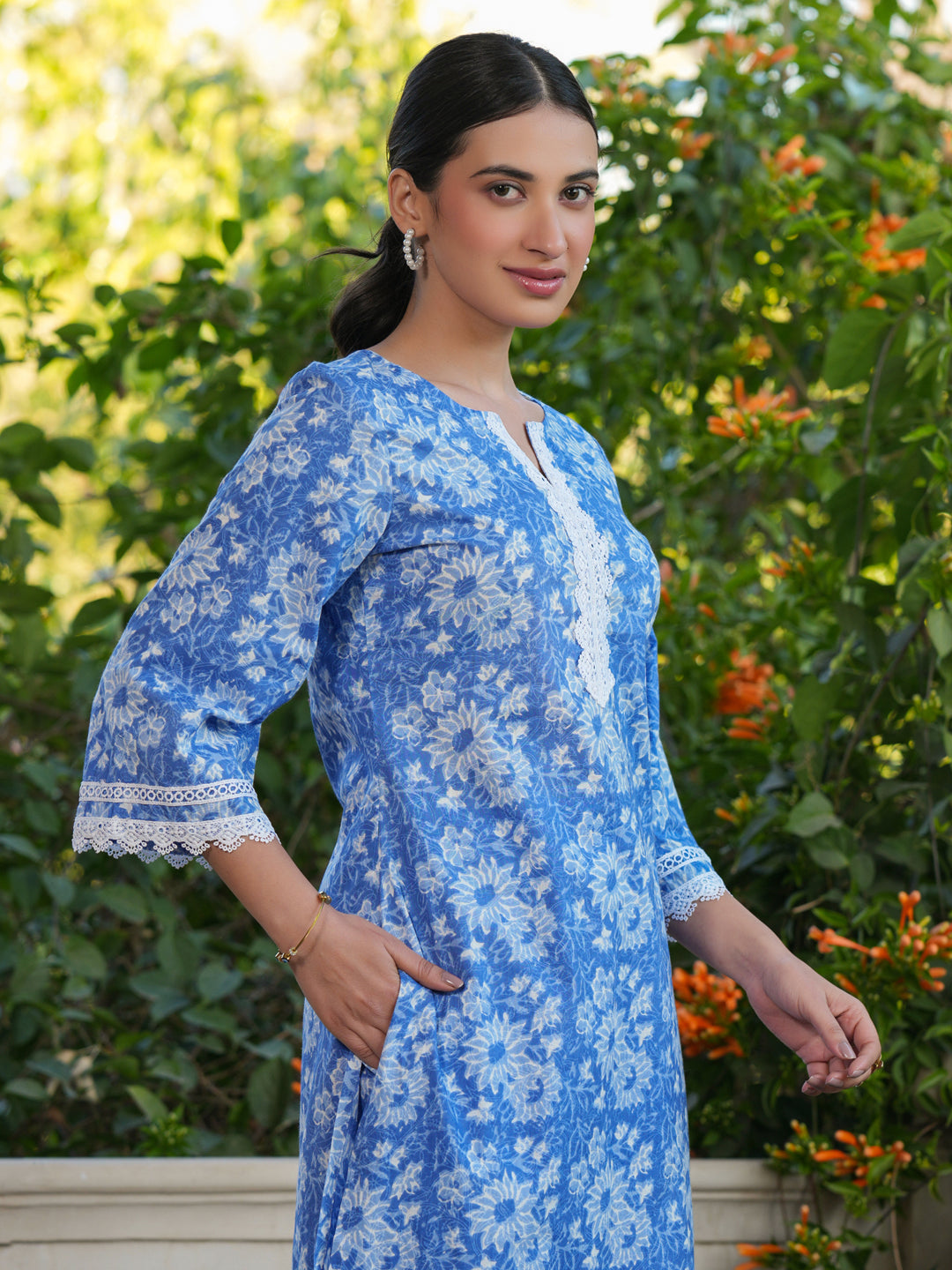 Blue Pure Cotton Floral Printed Straight Co-ord Set - qivii