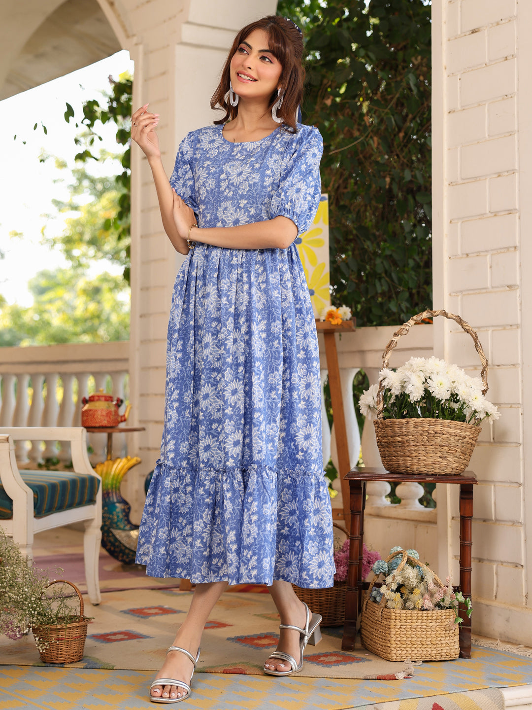Blue Pure Cotton Floral Printed Tiered Dress - qivii