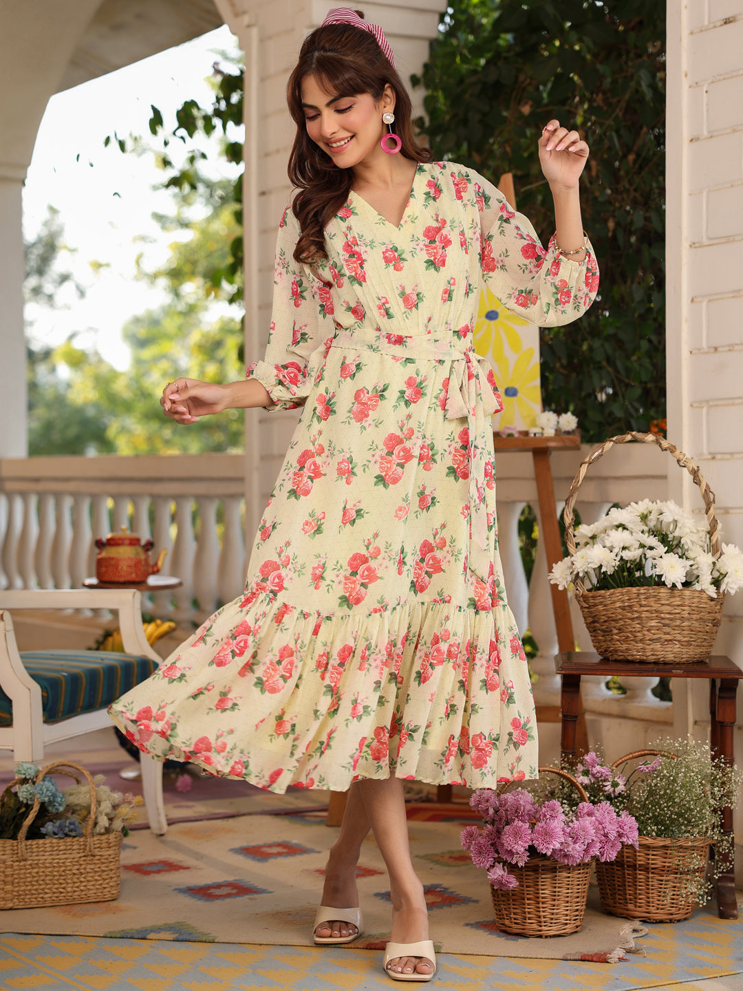 Light Yellow Georgette Floral Printed Fit & Flare Dress - qivii