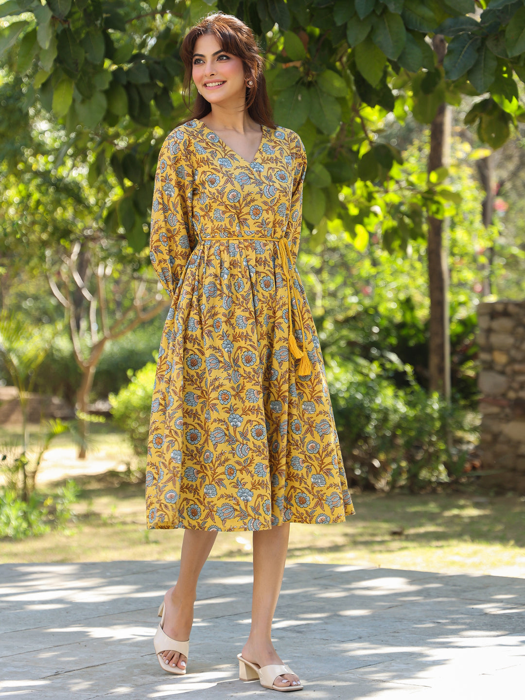 Yellow Pure Cotton Floral Printed A-line Dress - qivii