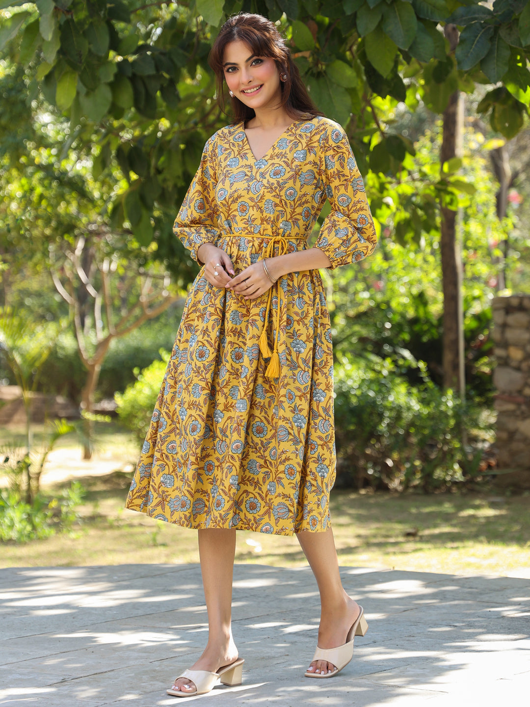 Yellow Pure Cotton Floral Printed A-line Dress - qivii