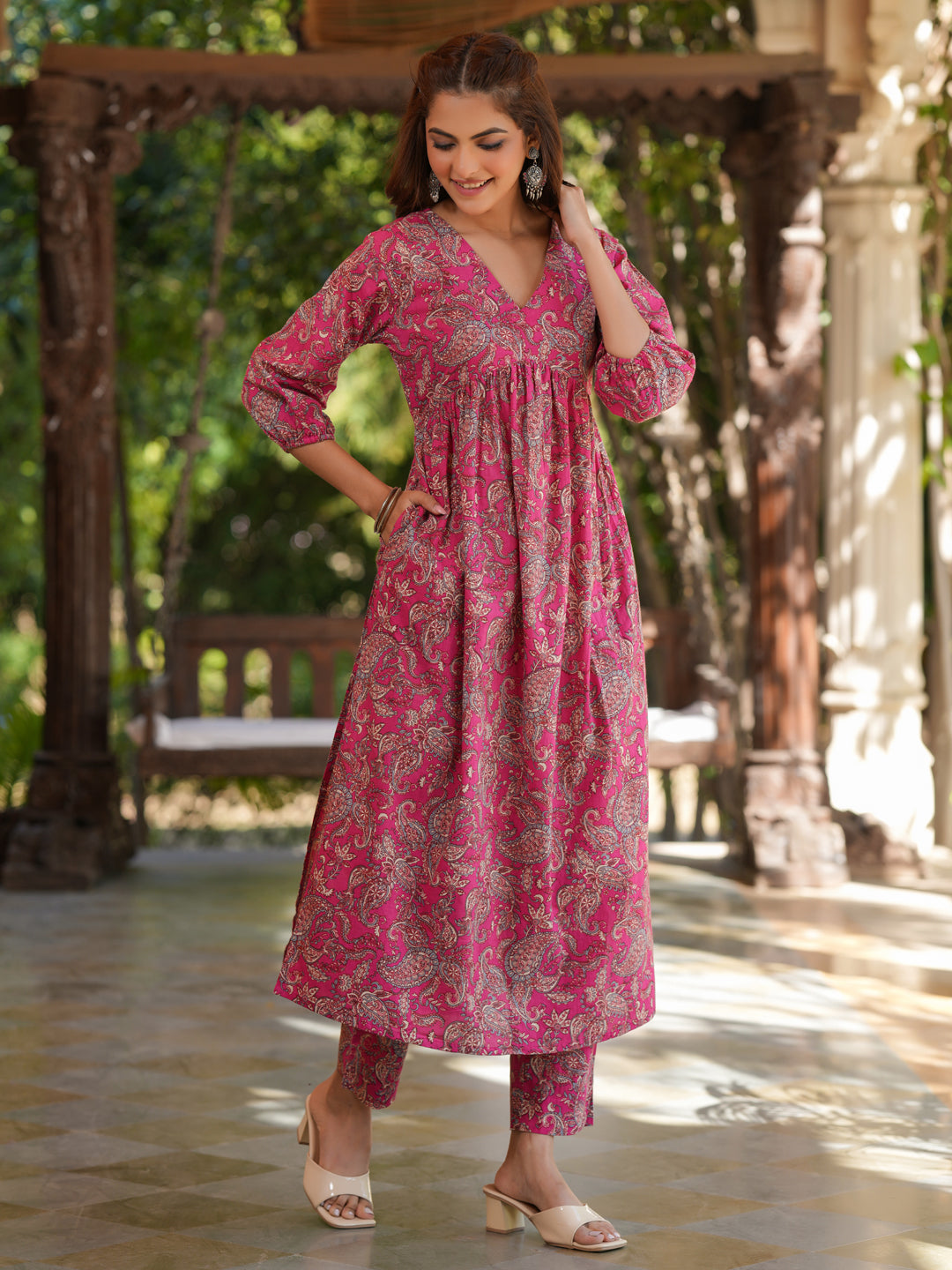 Pink Pure Cotton Floral Printed A-Line Kurta Pant Set - qivii