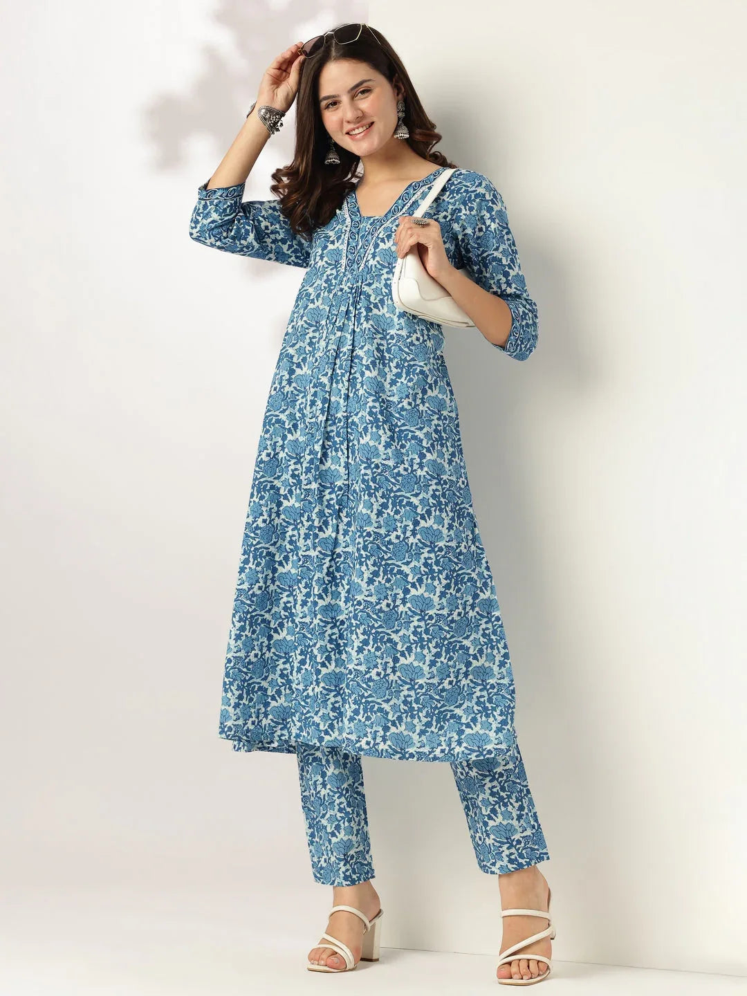 Janasya Women's Indigo Pure Cotton Floral Printed A-line Kurta Pant Set