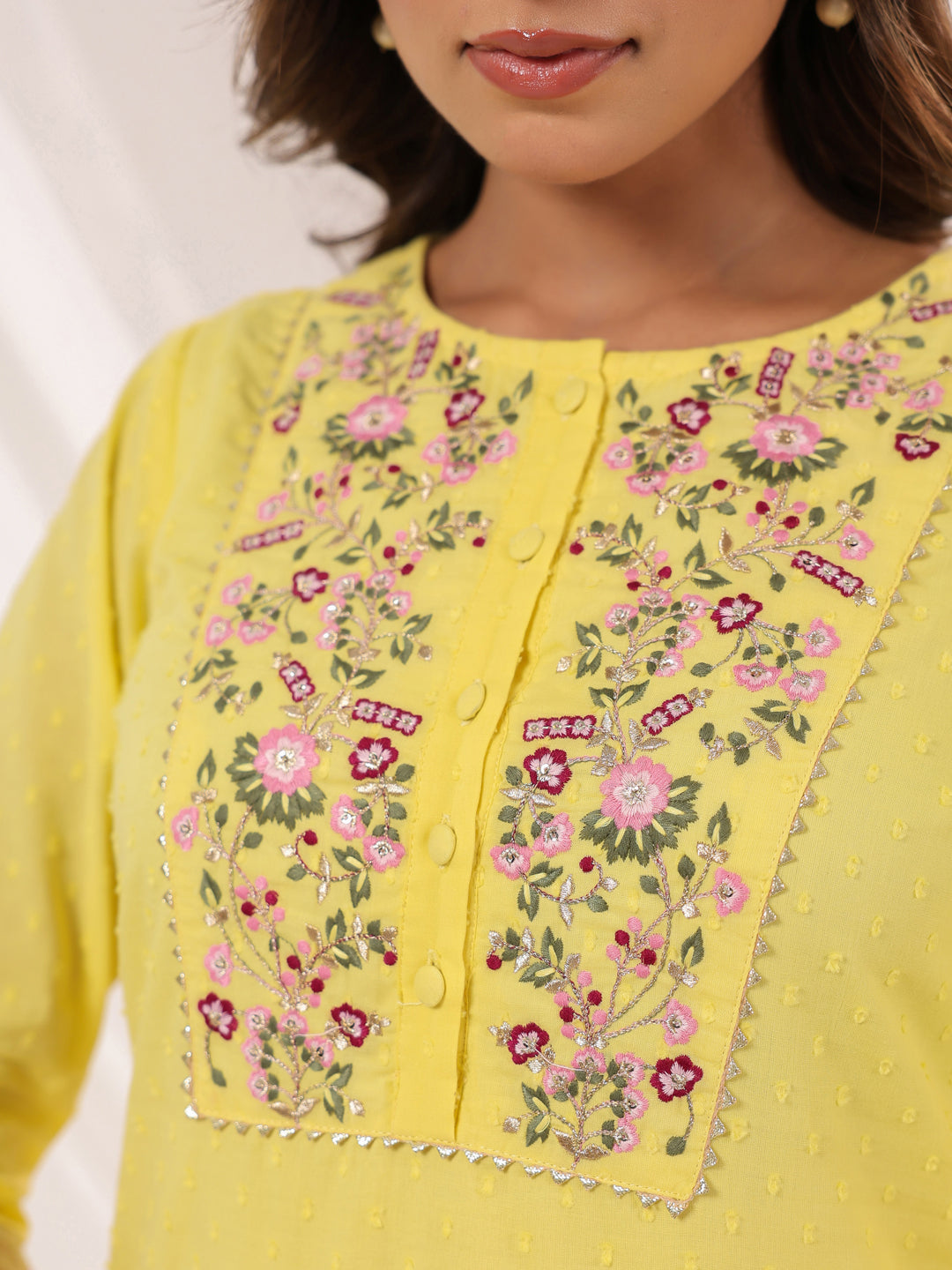 Janasya Women's Yellow Dobby Pure Cotton Embroidered Straight Kurta Set - qivii