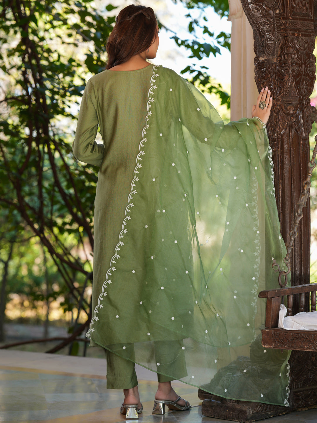 Sage Green Silk Blend Embroidered Straight Kurta Set - qivii