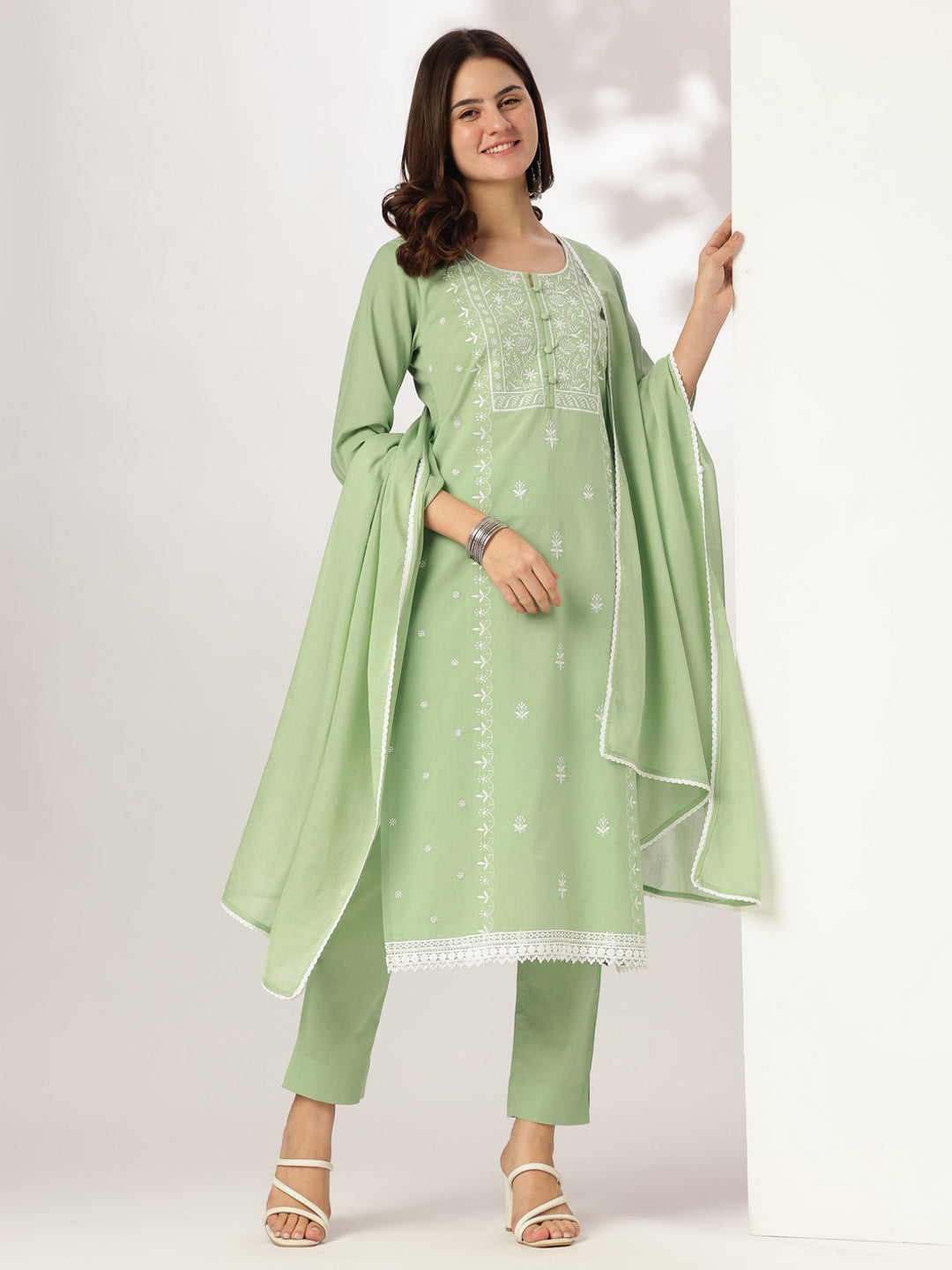 Janasya Women's Light Green Pure Cotton Embroidered Straight Kurta Set - qivii