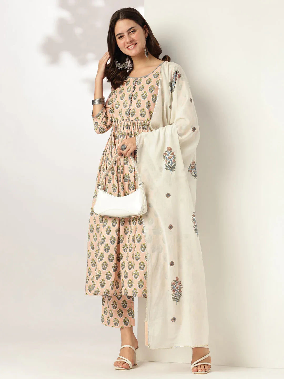Janasya Women's Peach Pure Cotton Floral Printed A-line Kurta Set