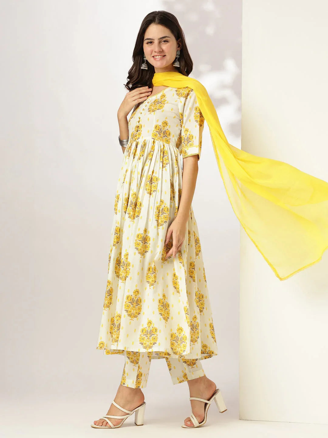 Janasya Women's Off White Pure Cotton Floral Printed A-line Kurta Set