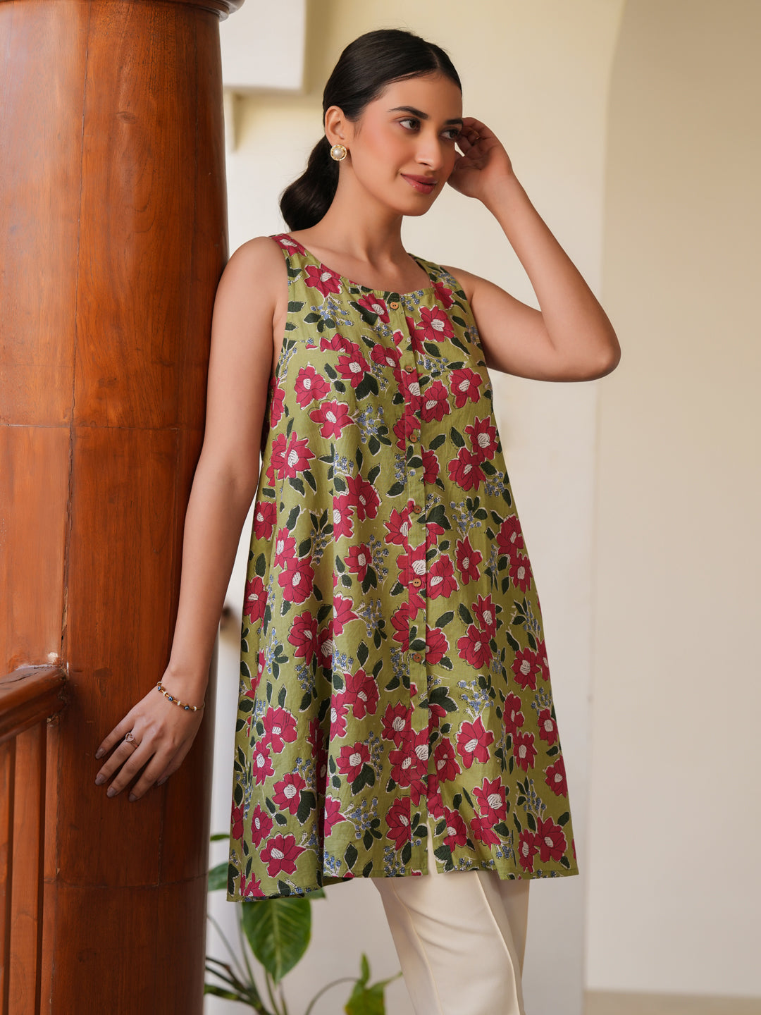 Olive Green Pure Cotton Floral Printed A-line Tunic - qivii