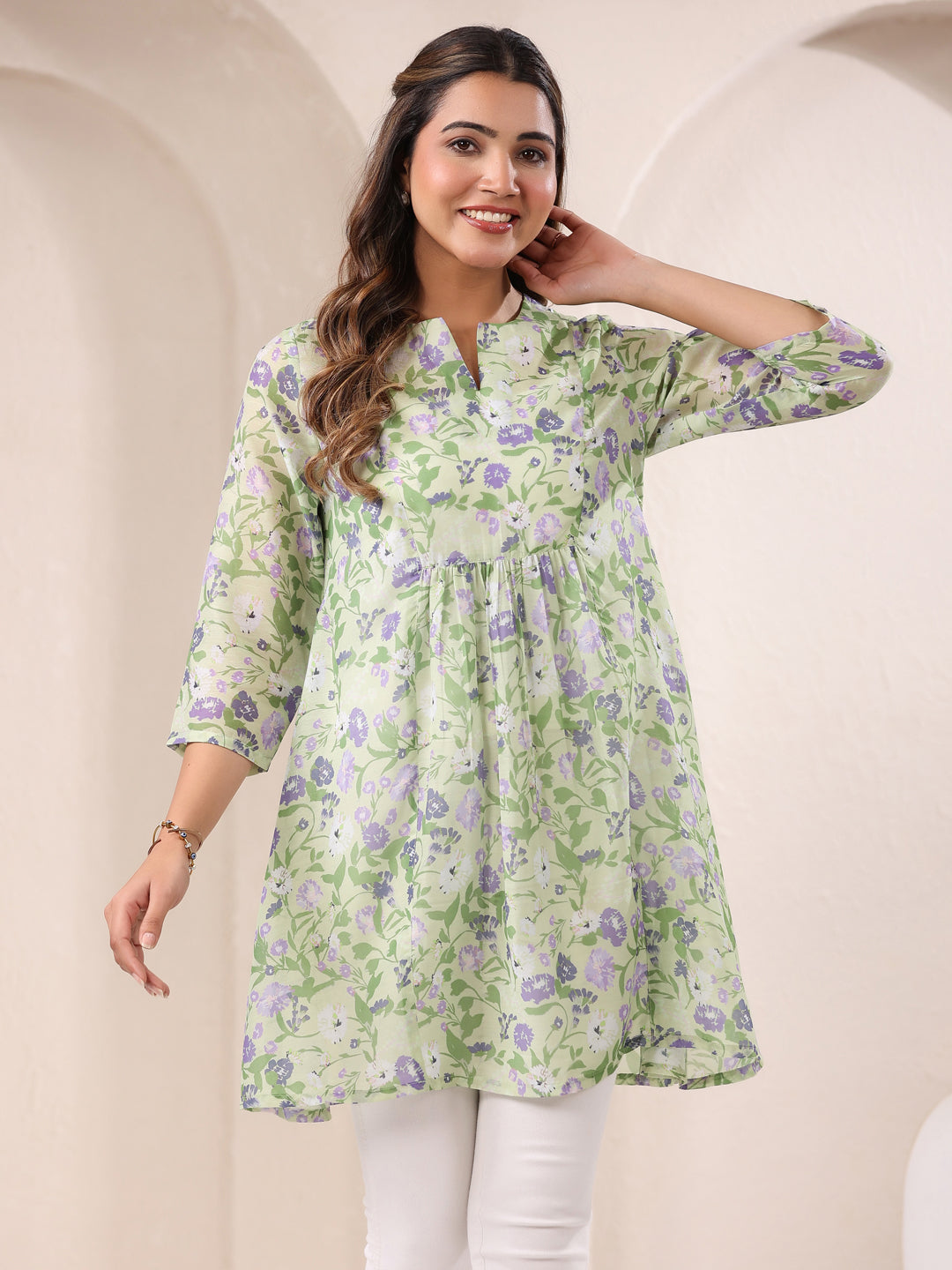 Green Pure Cotton Floral Printed A-Line Tunic - qivii