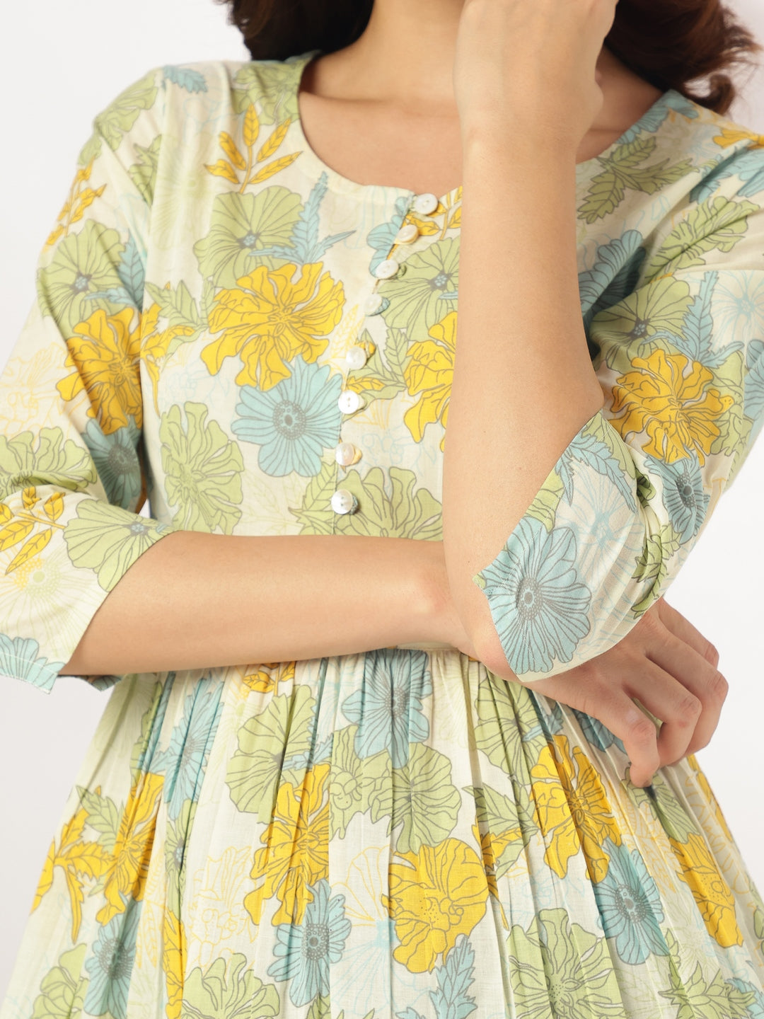 Off White Pure Cotton Floral Printed A-line Tunic For Women - qivii