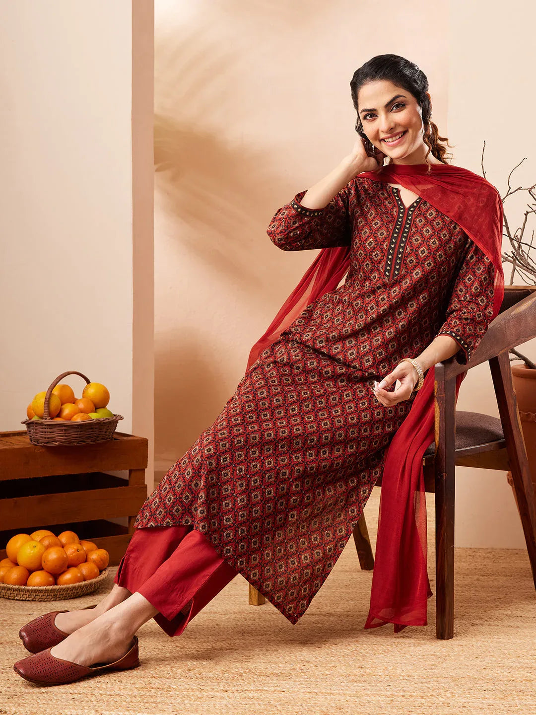 Janasya Women's Rust Pure Cotton Ethnic Motifs Printed Straight Kurta Set