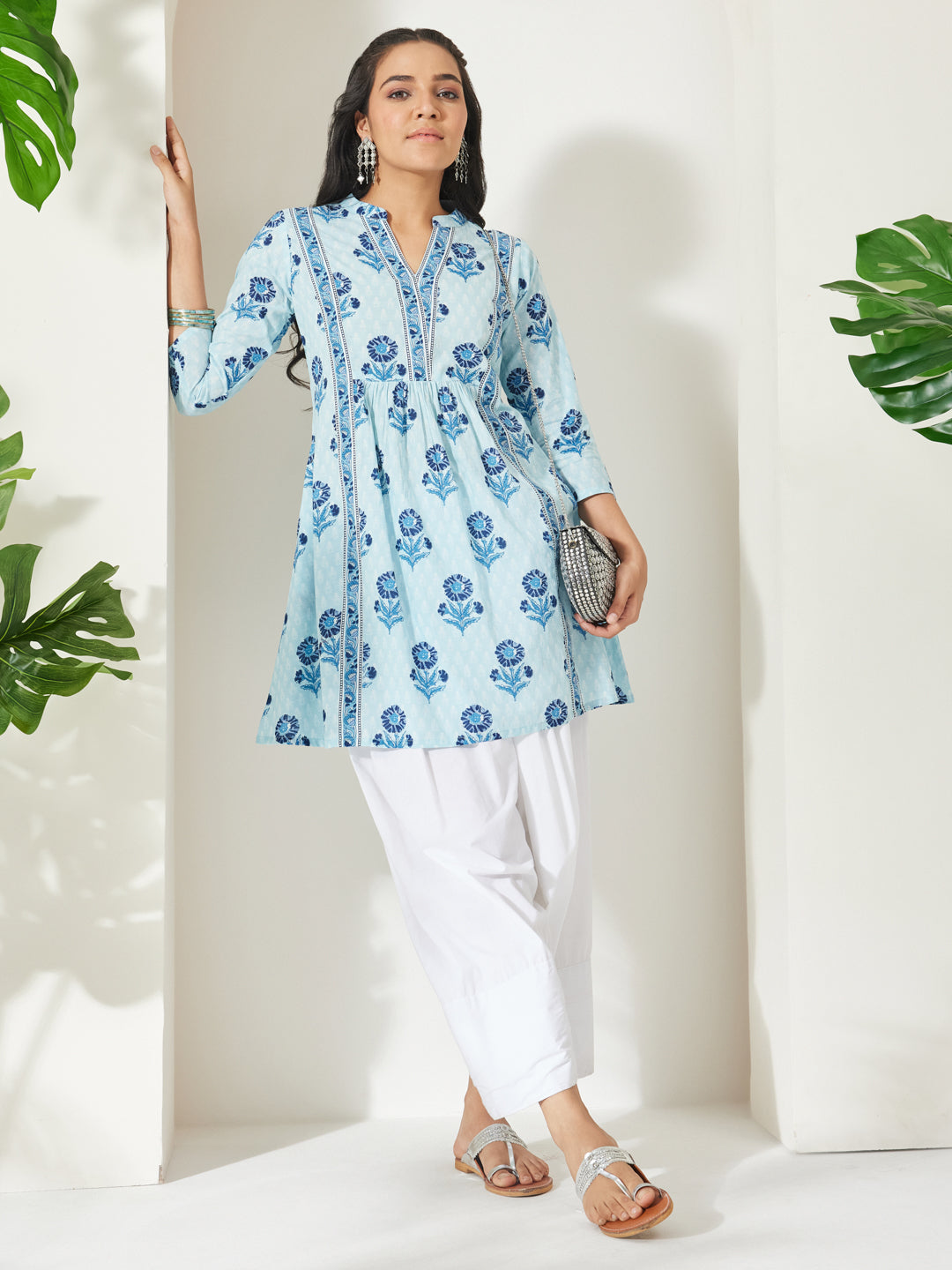 Janasya Women's Light Blue Pure Cotton Floral Printed A-Line Tunic