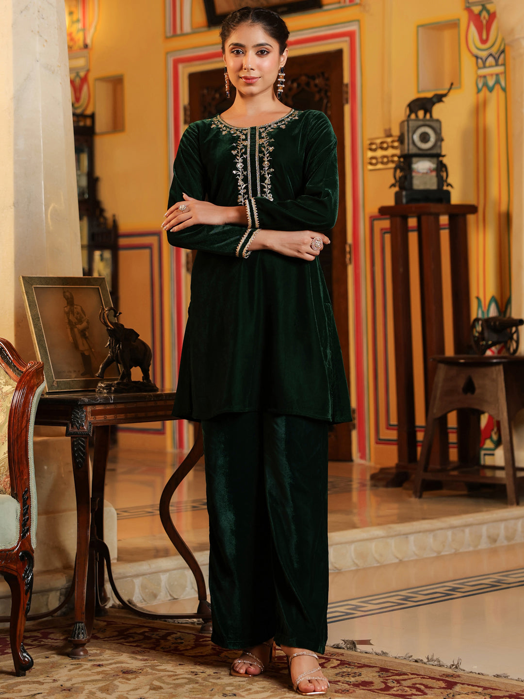 Janasya Women's Bottle Green Velvet Yoke Embroidered Straight Co-ord Set