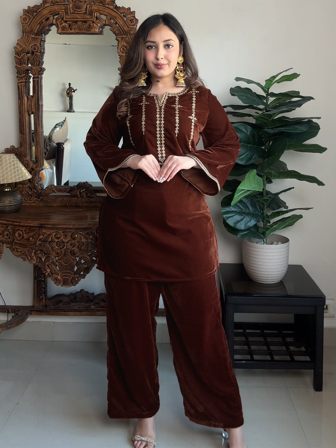 Janasya Women's Brown Velvet Zari Embroidered Straight Co-ord Set