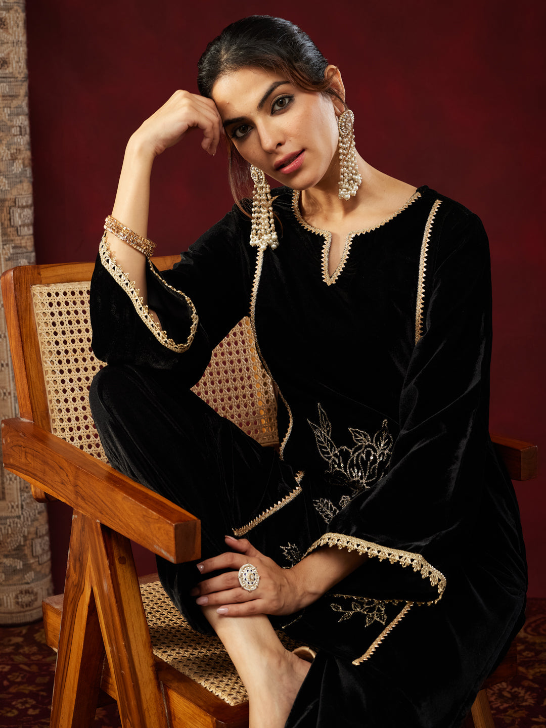 Janasya Women's Black Velvet Embroidered Straight Co-ord Set