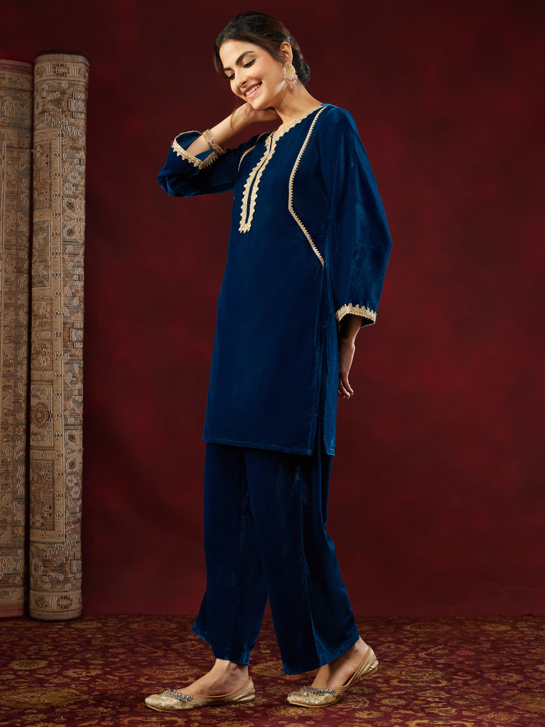 Janasya Women's Teal Blue Velvet Embellished Straight Co-ord Set