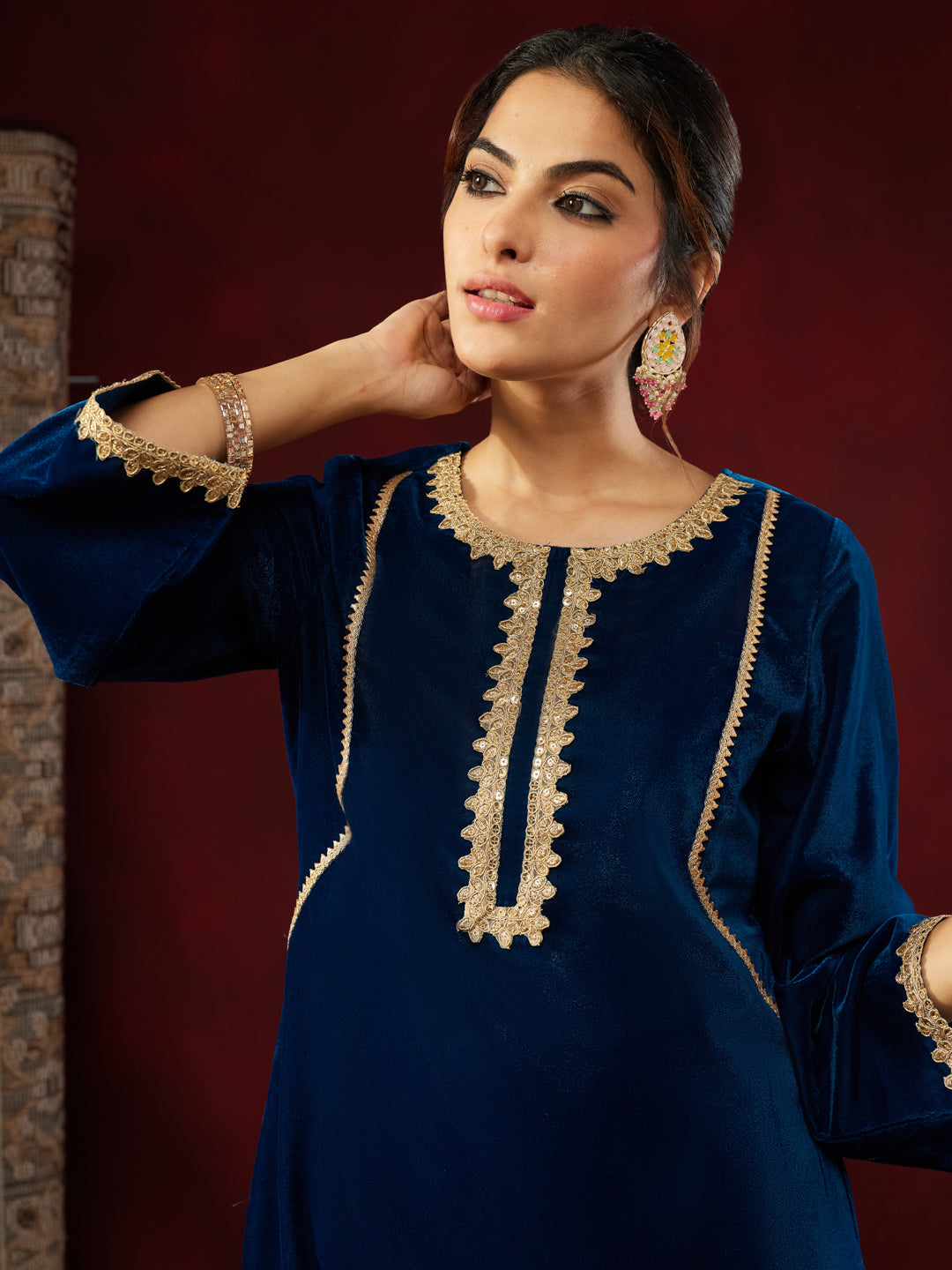 Janasya Women's Teal Blue Velvet Embellished Straight Co-ord Set