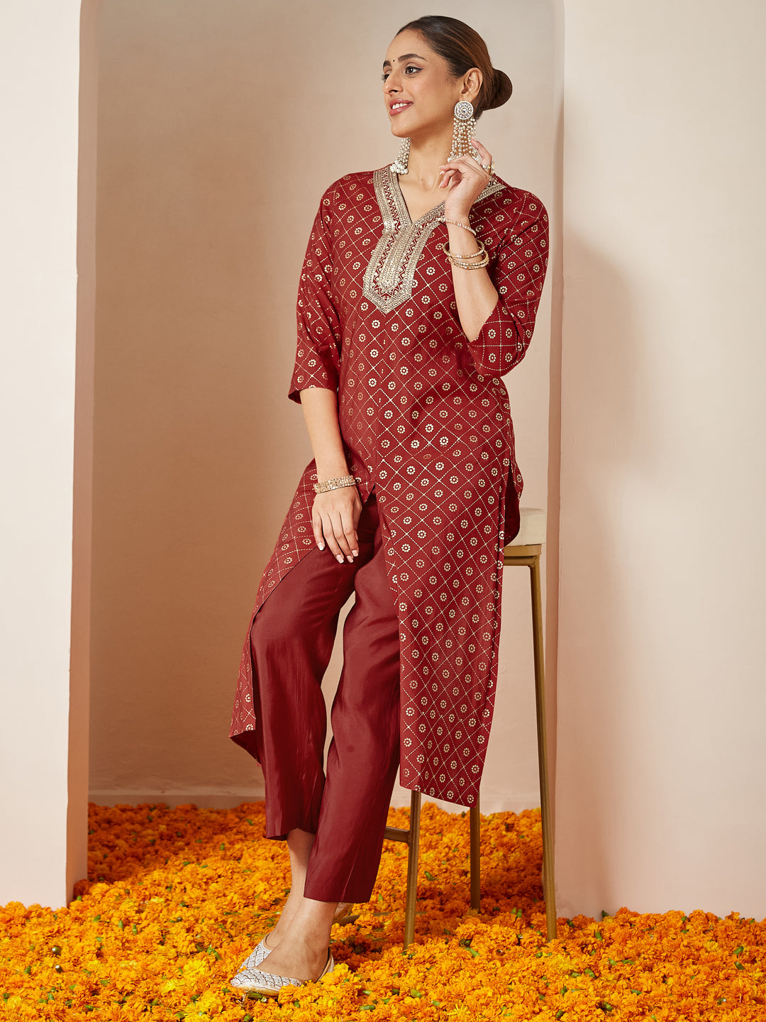 Janasya Women's Maroon Chanderi Silk Embellished Gold Printed Front Slit Kurta Pant Set - qivii