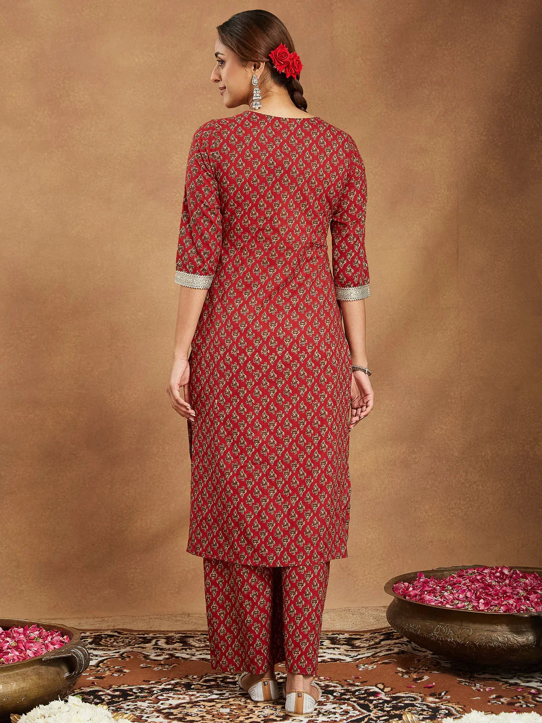 Janasya Women's Maroon Pure Cotton Embellished Floral Printed Straight Kurta With Pant Set